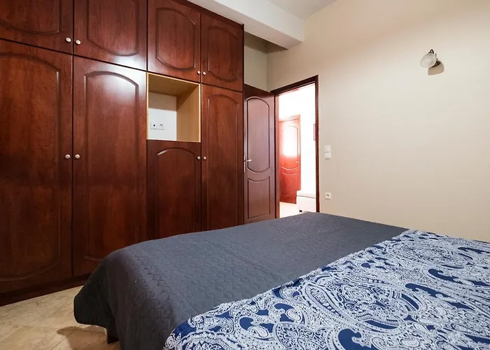 τα ανετα διαμμερισματα του λεκα